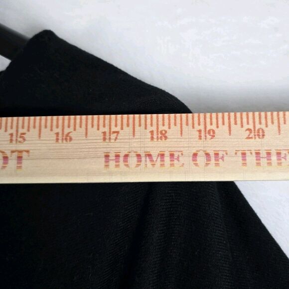 Shawl Poncho Women Black Cape Wrap Size M/L Top Button Knit - Picture 5 of 8